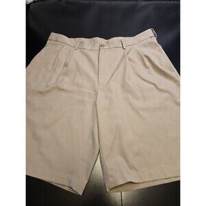 PGA Tour Men’s Size 34 Pleated Golf Shorts Khaki Tan Performance Polyester.